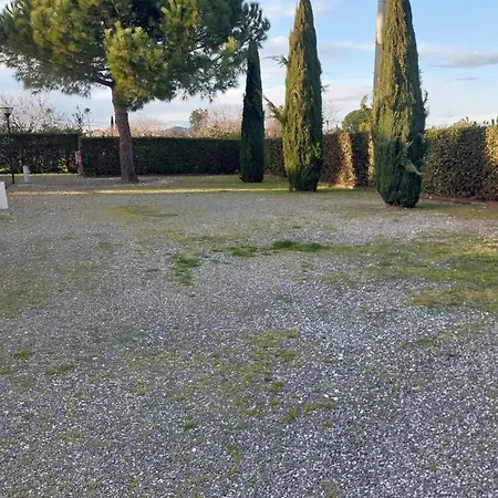 Oleandro With Garden Apartment La Cinquantina